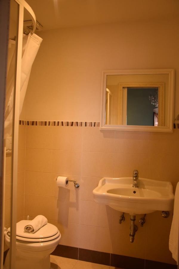 Osteria Del Vicario Bed & Breakfast